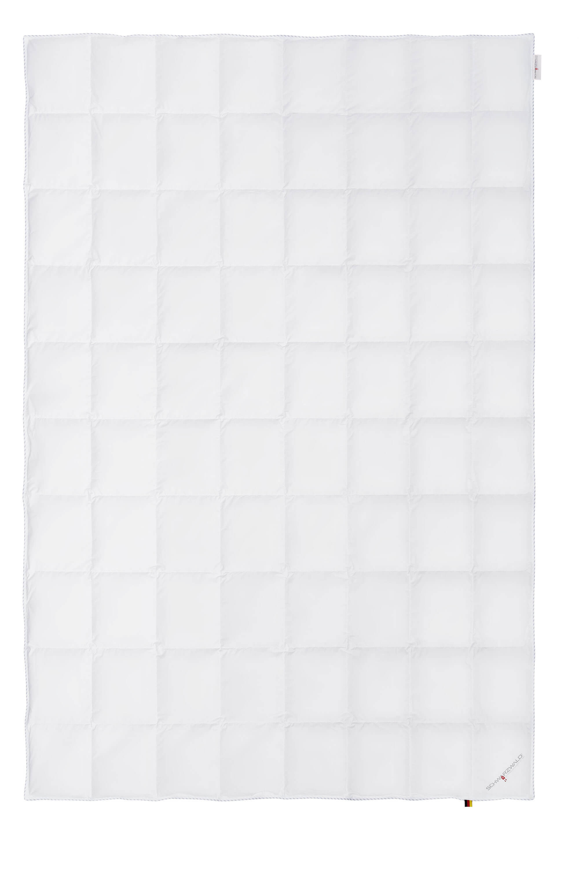 Круглогодичное пуховое одеяло Elisa Medium Schwarzwald ☞ Размер: 155 x 200 см